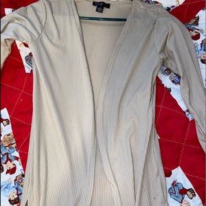 Women’s trenchcoat, size small, khaki color